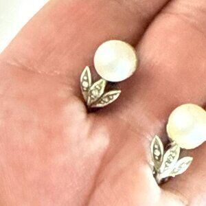 Vintage Faux Pearl Clip-On Earrings Leaf Design Art Deco Style Costume Jewelry